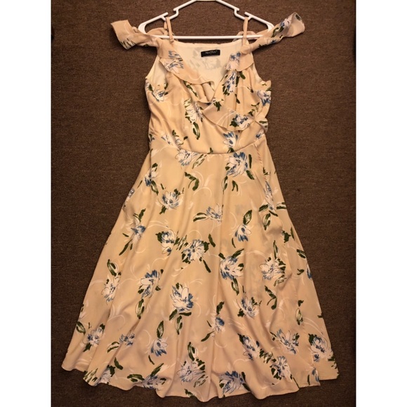 NWOT Noctflos Women's Floral Cold Shoulder Dress - Picture 3 of 7